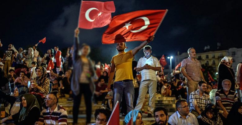 Read more about the article انقلاب تركيا: تعظيم المغانم وتحجيم المغارم